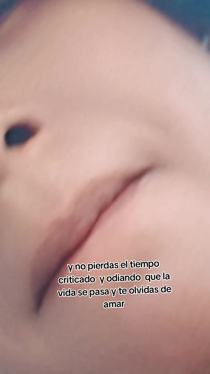 @Salom&eacute; 🦋