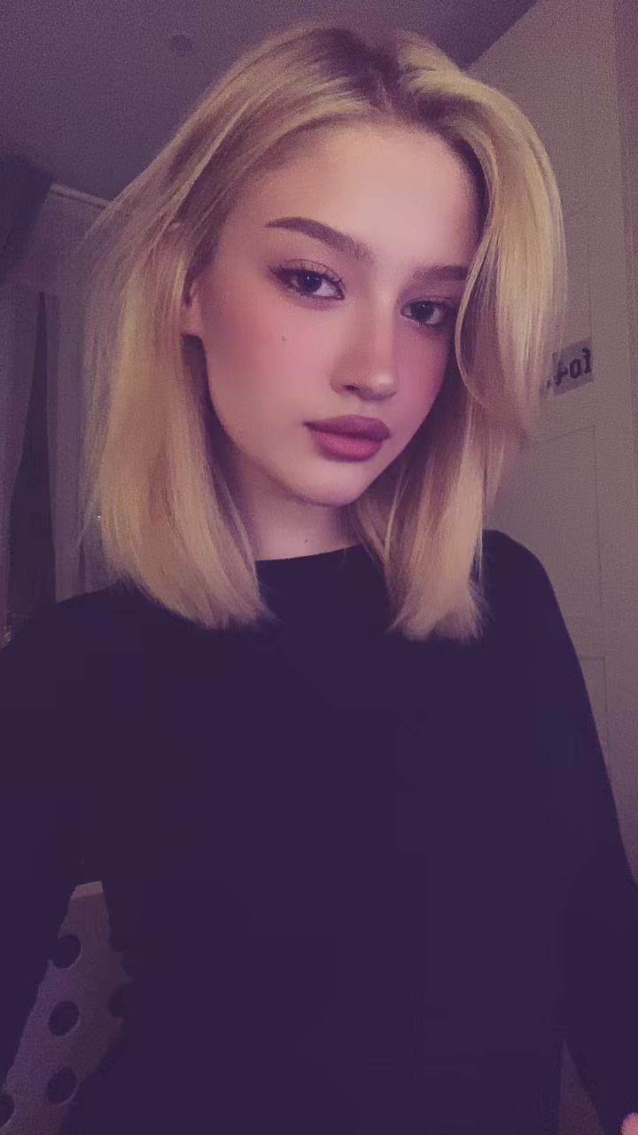 @машка