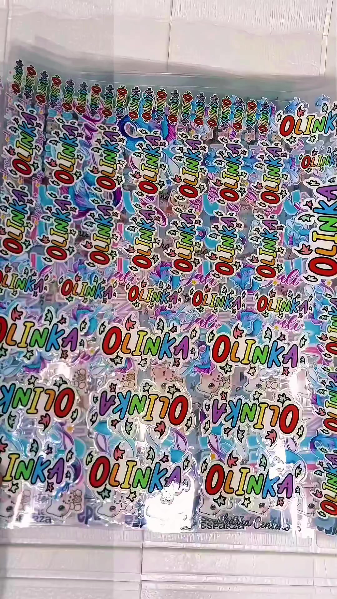 @Ari B ✨