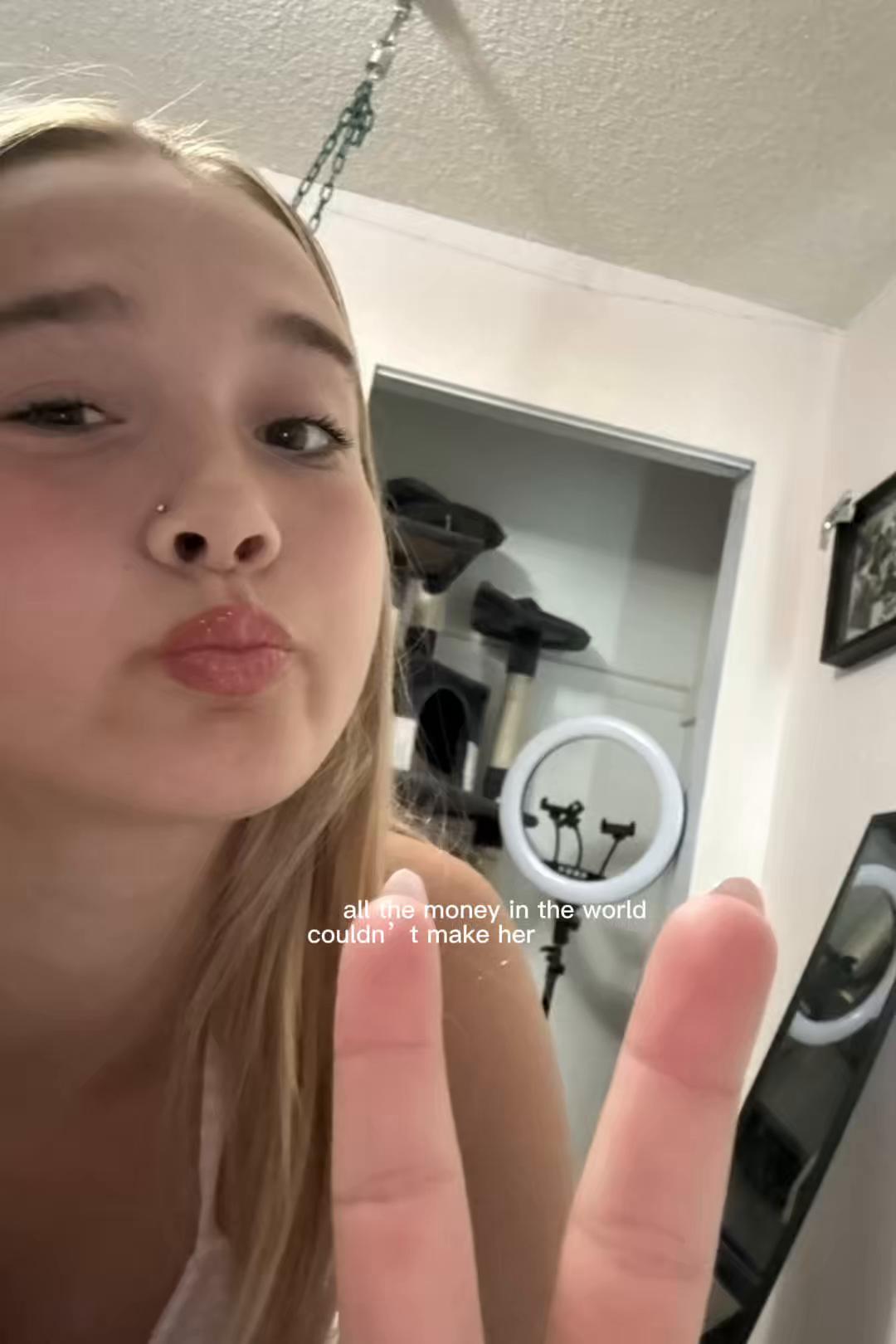 @๐ฃ๐บ๐Its_yo_girl๐๐บ๐ฃ