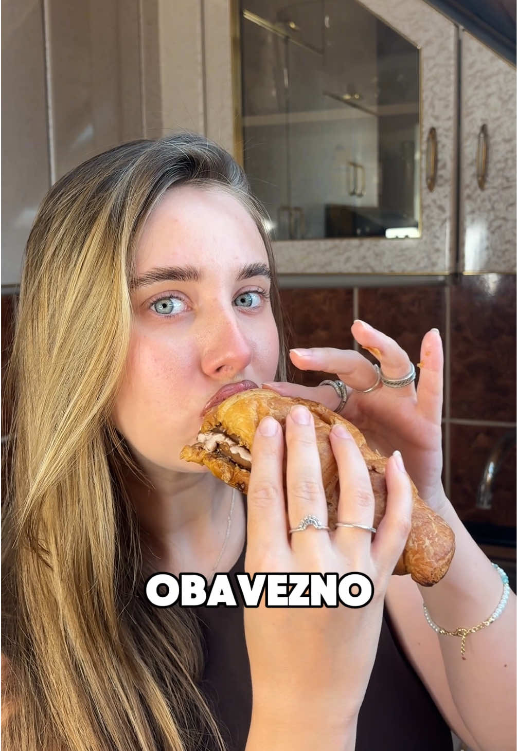 @kristinaovde
