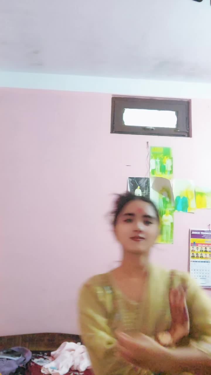 @Preeti🫶