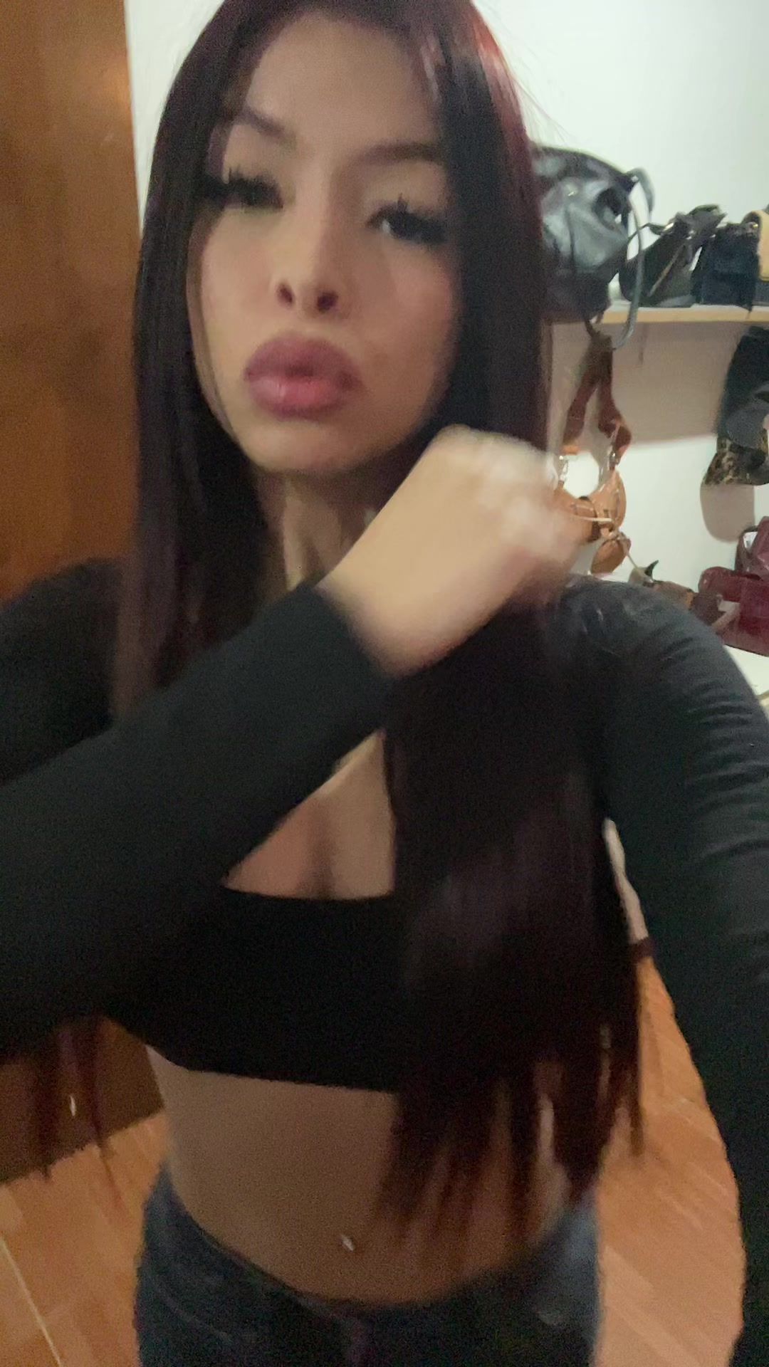 @_candela.bz