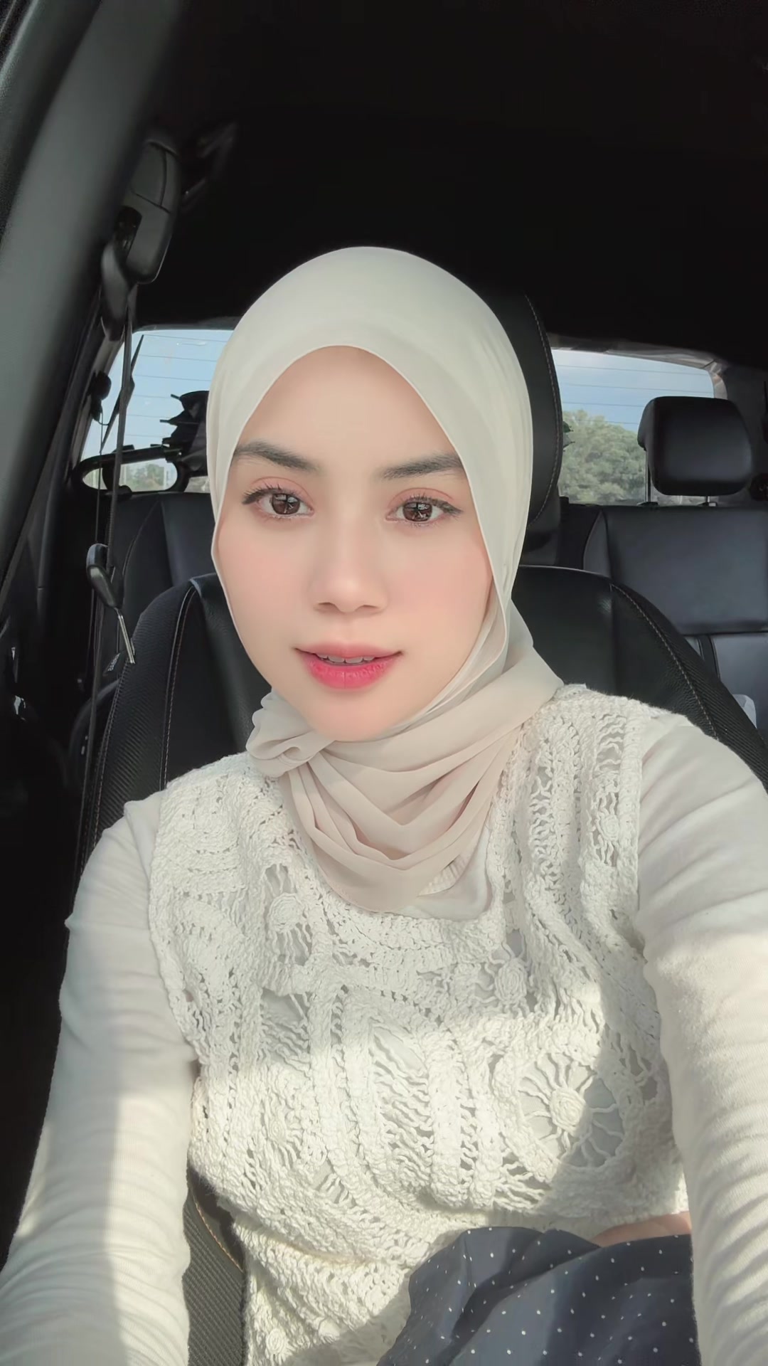 @zafinaz10