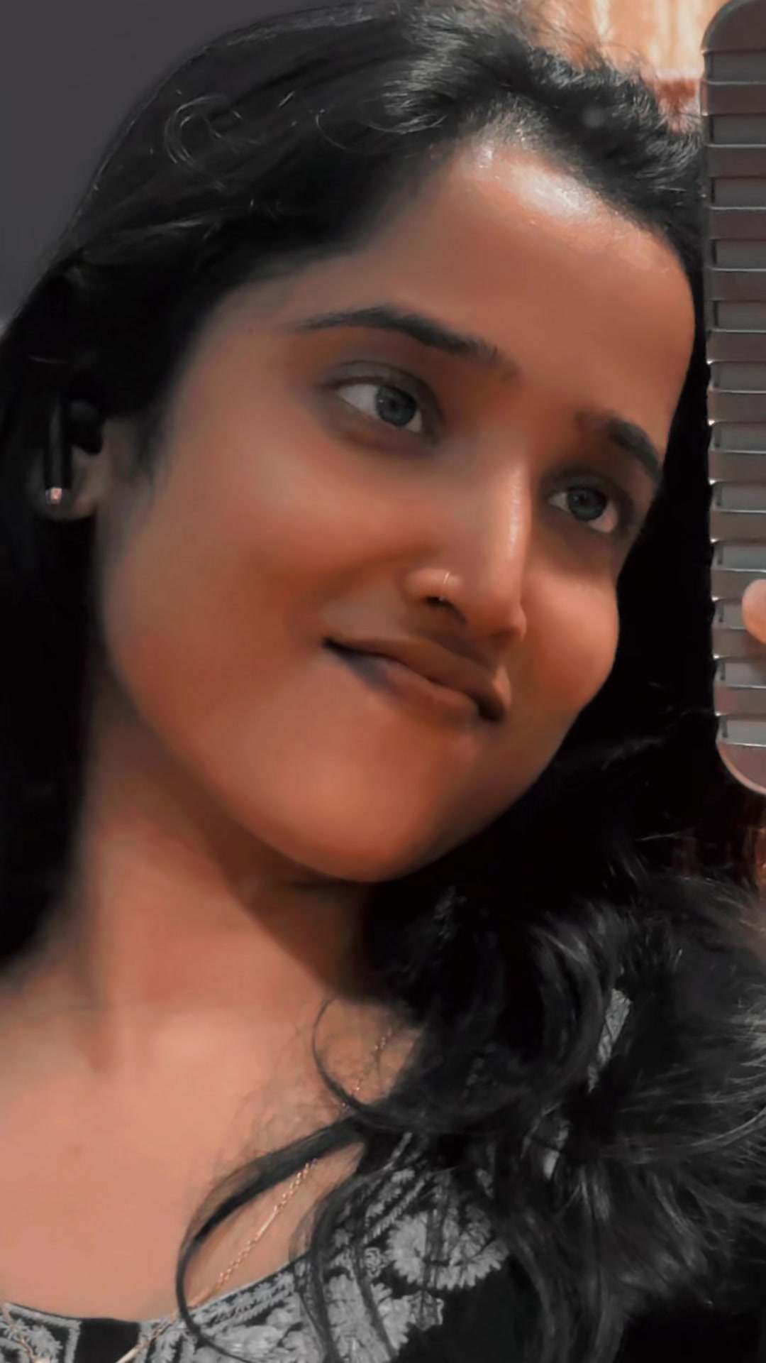 @😊