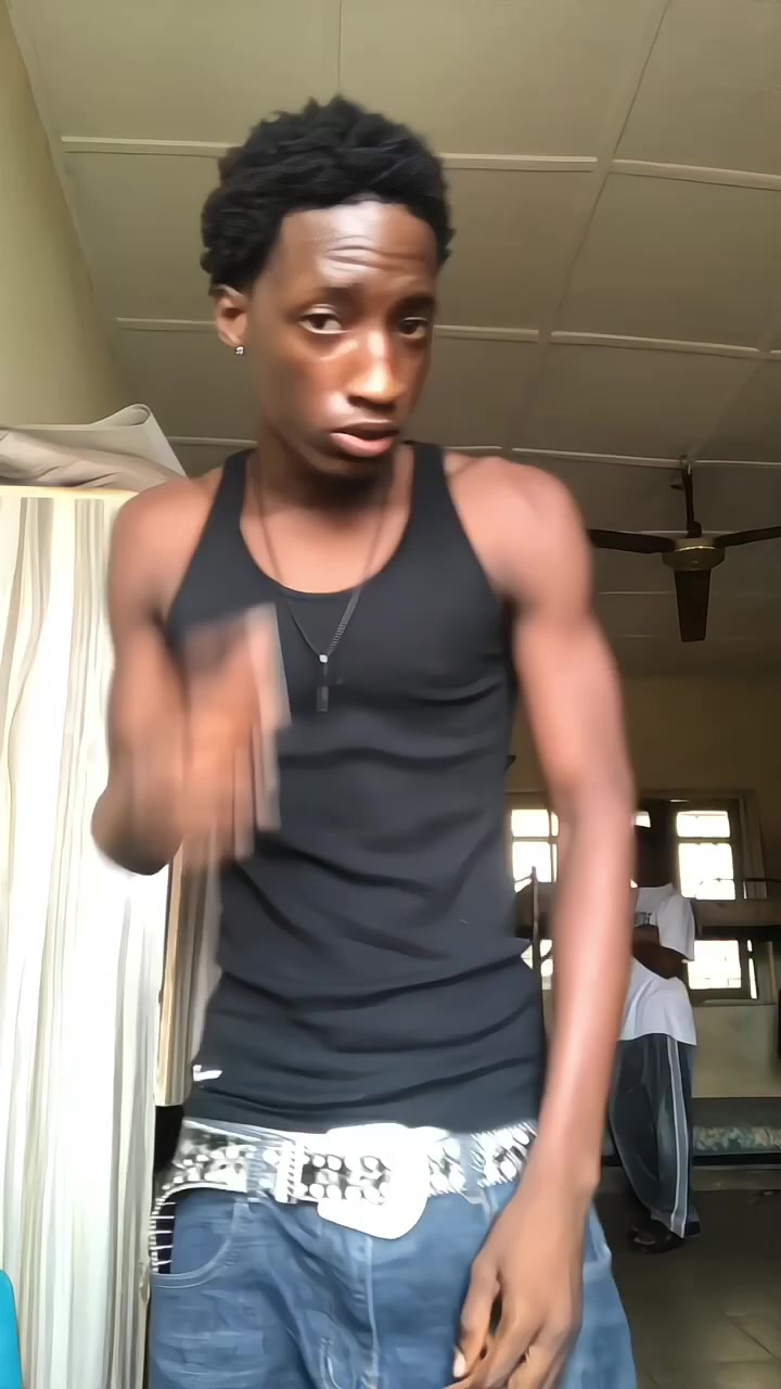 @BAYO🖤