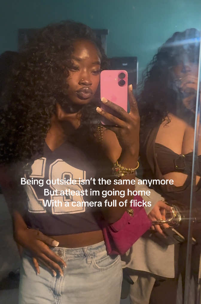 @MERCEDES KITOKO