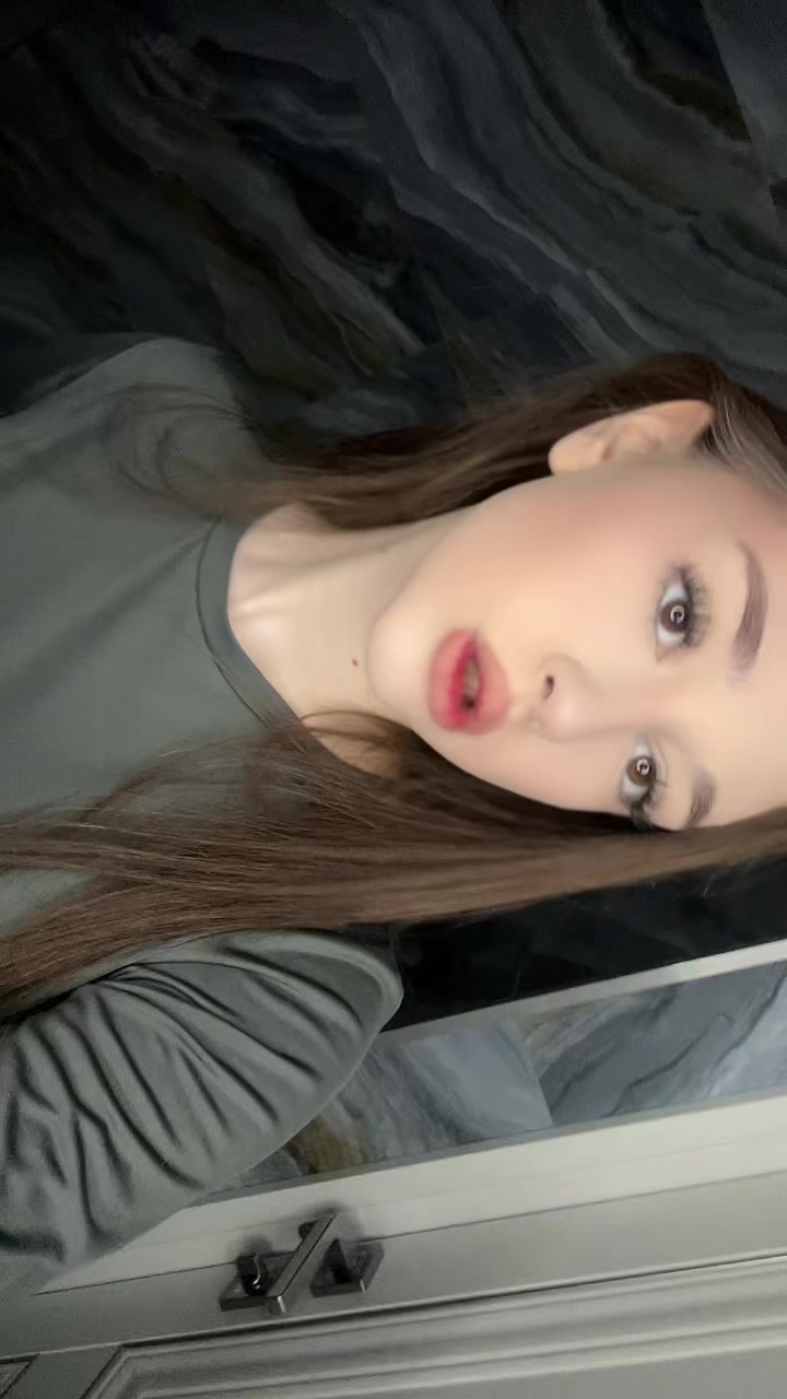 @vvv🪽