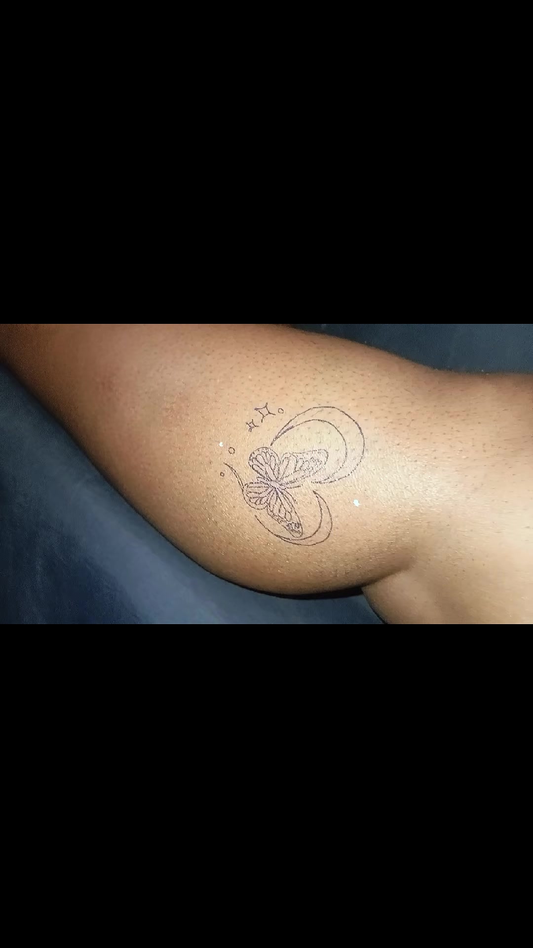 @Shroomies tattoos & piercings