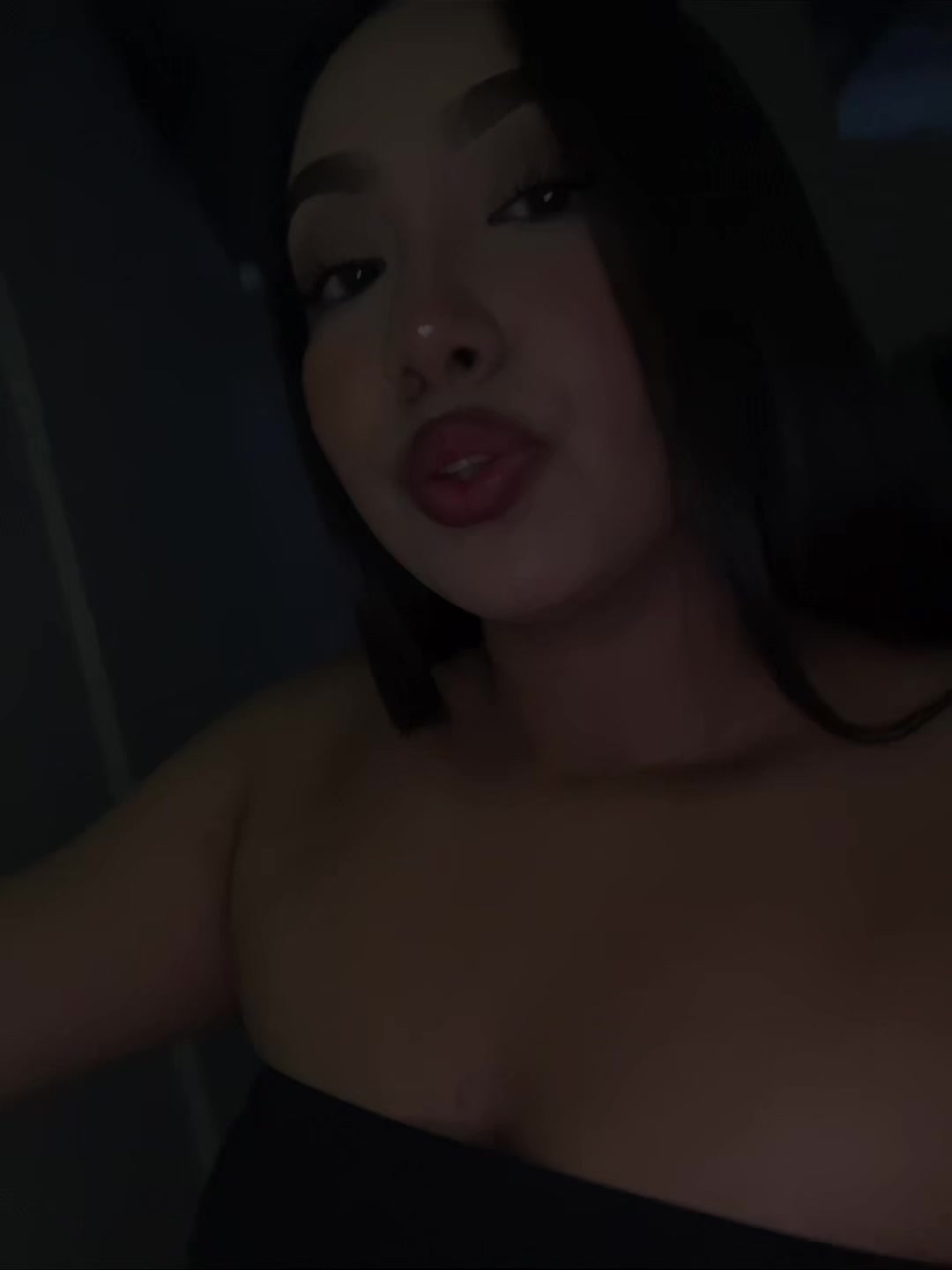 @𝓥𝓪𝓵𝓮𝓻𝔂🕷️
