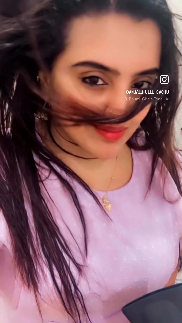 @Anjalu Ullu Sachu