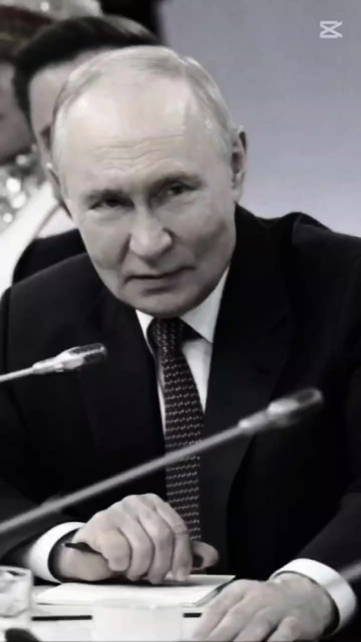 @🐻 𝐃𝐚𝐝𝐝𝐲 𝐏𝐮𝐭𝐢𝐧 🇷🇺