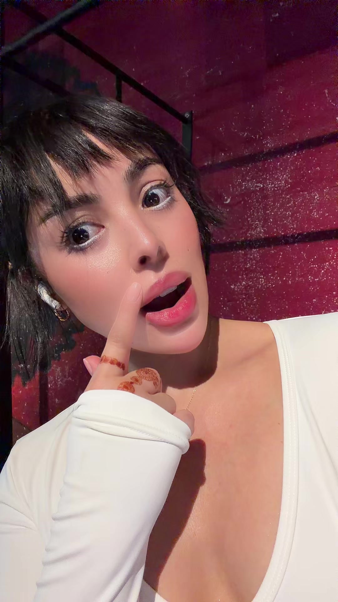 @ساره