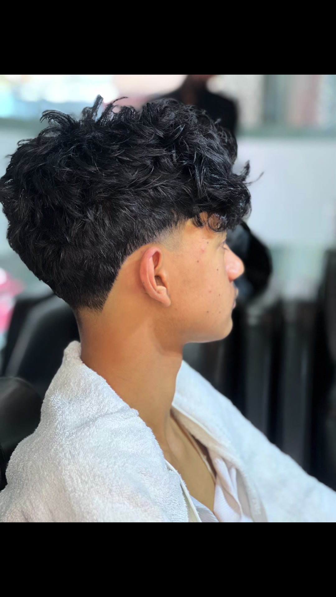 @Looks Salon Nepal