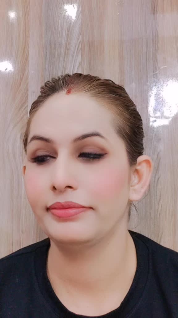 @Anita (aasmi beautiparlour)๐