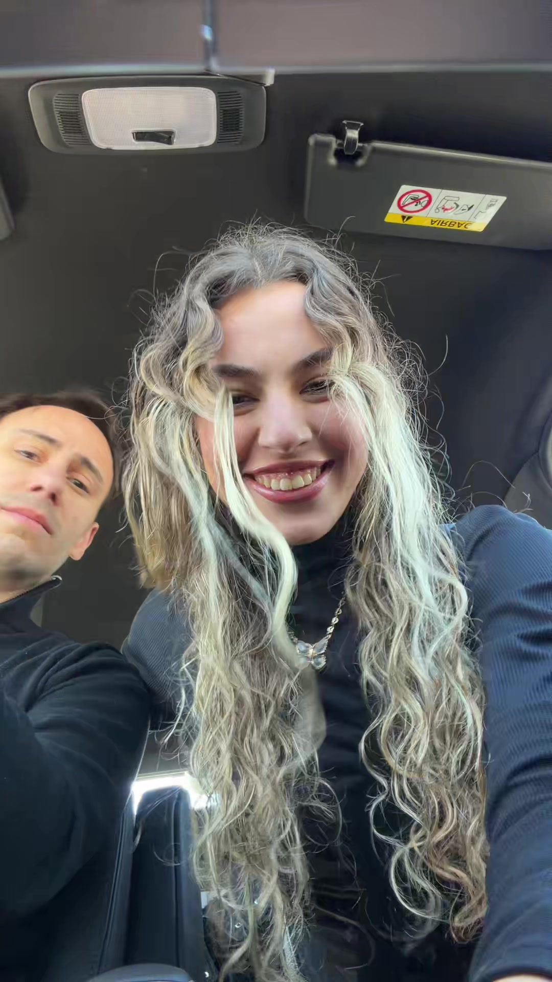 @Renata🦋