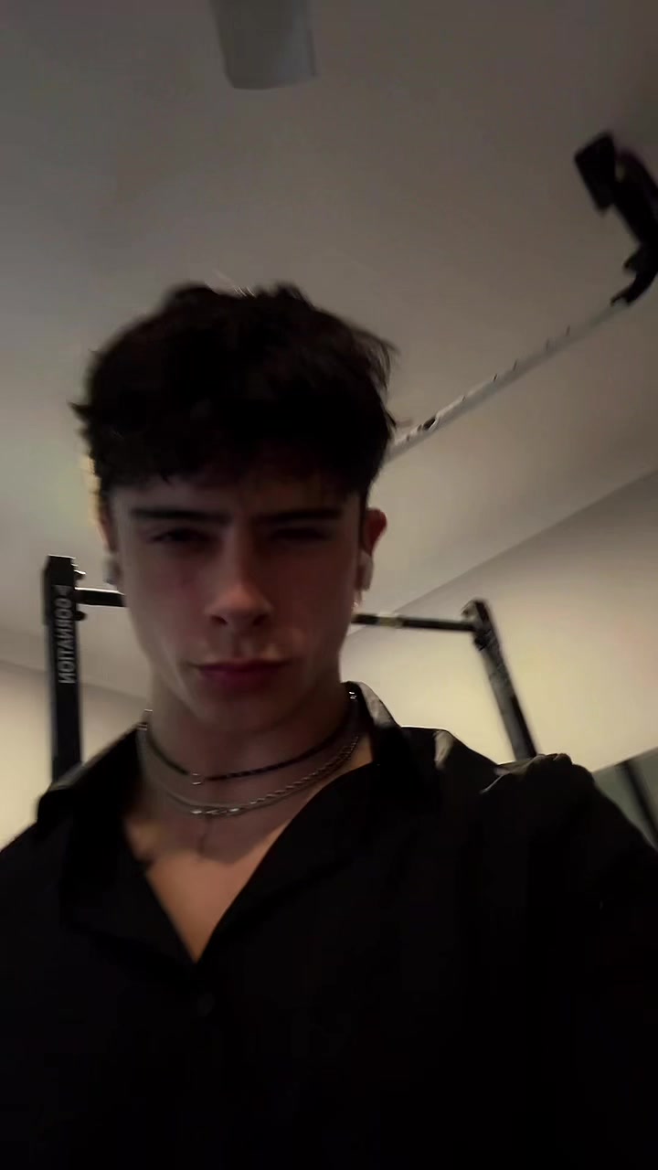 @Xsthenics