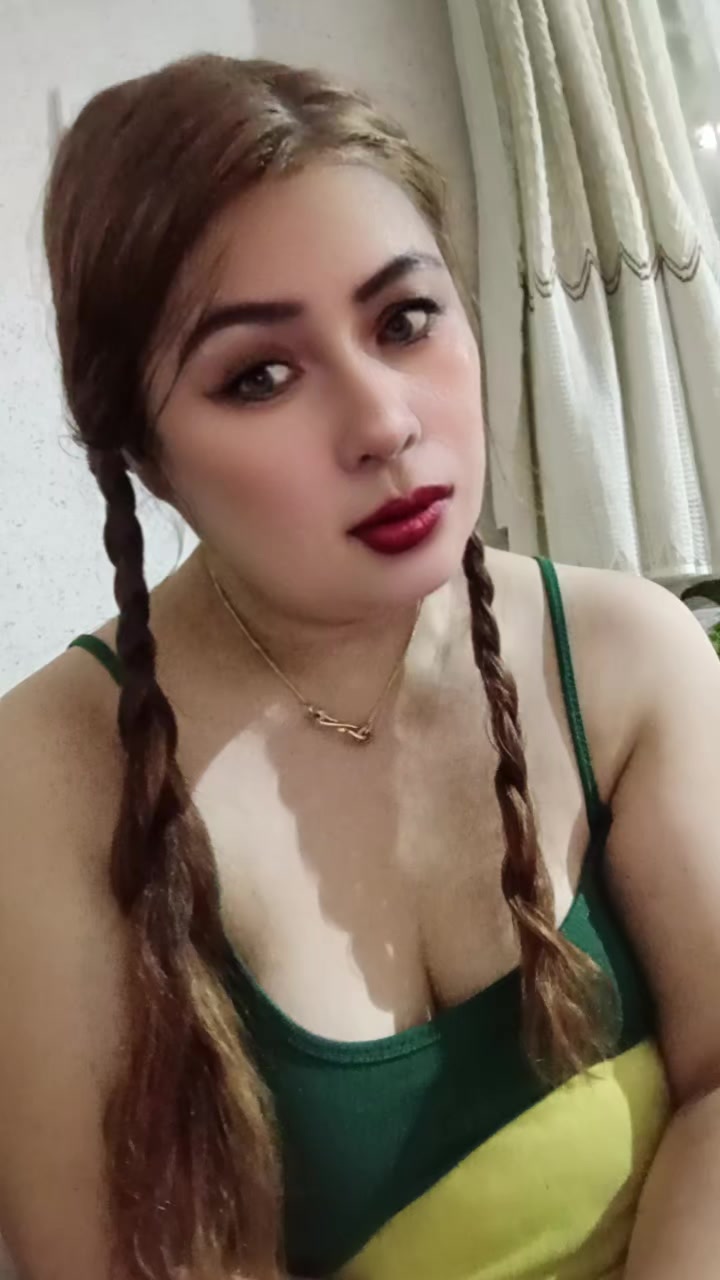@AKHIRA BRITNY PARKER