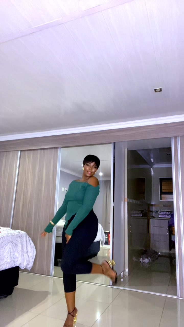 @Nelisiwe yende