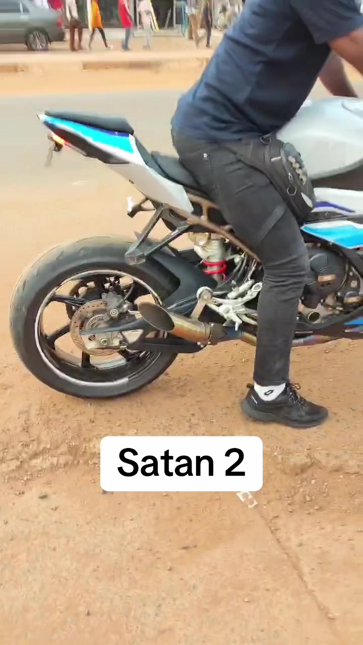 @Olivier le Motard