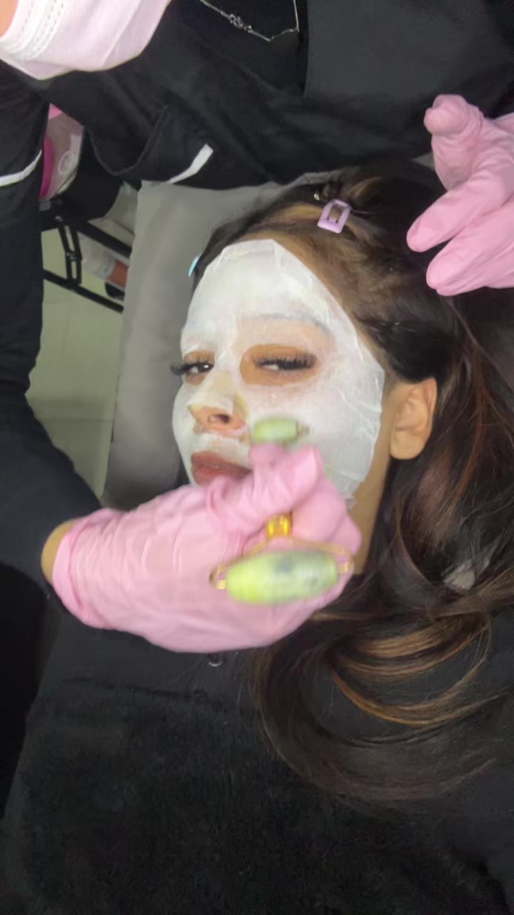 @damasucia