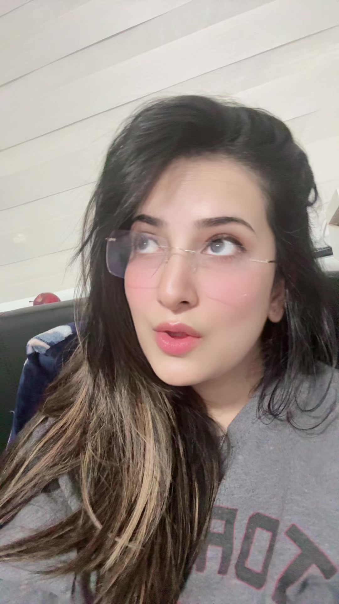 @shinee_shainaa