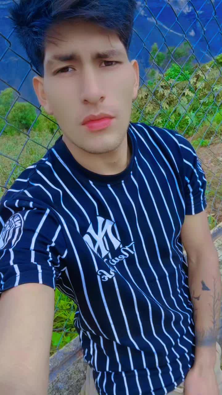 @❤️🥀Emerzon❤🥀