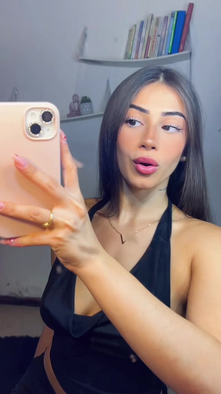 @Salom&eacute; acu&ntilde;a