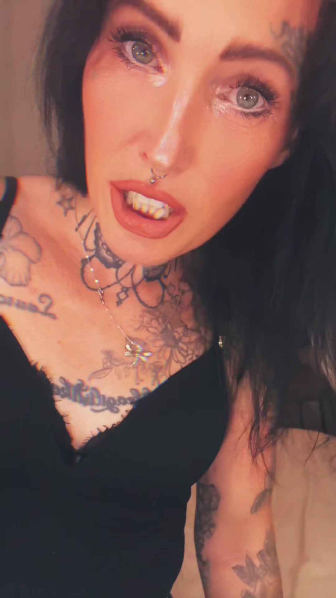 @♡𝒮𝒶𝓇𝒶𝒽♡
