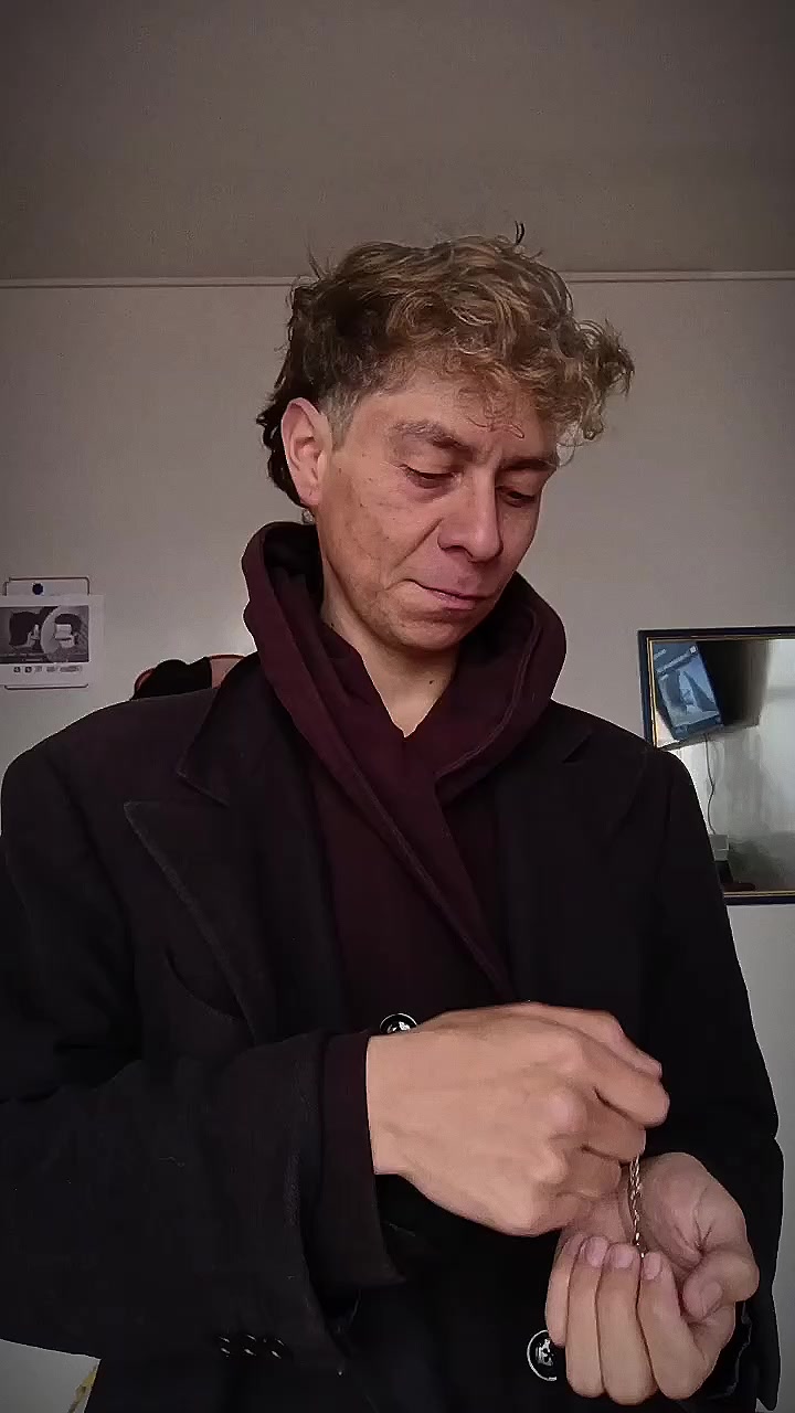 @Gillian Val🎻