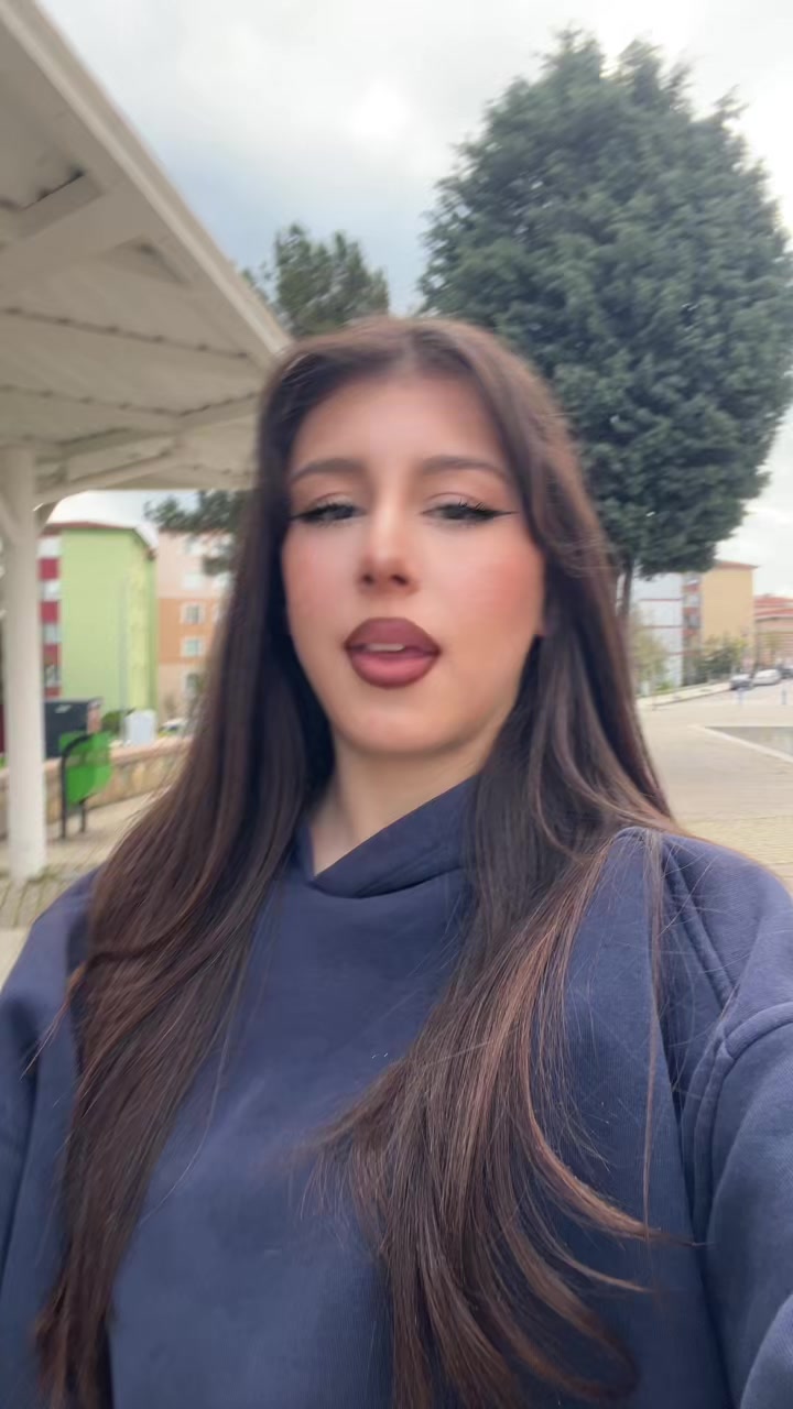 @𝓢𝓮𝓵𝓸_𝓶𝓮𝓵𝓸1919