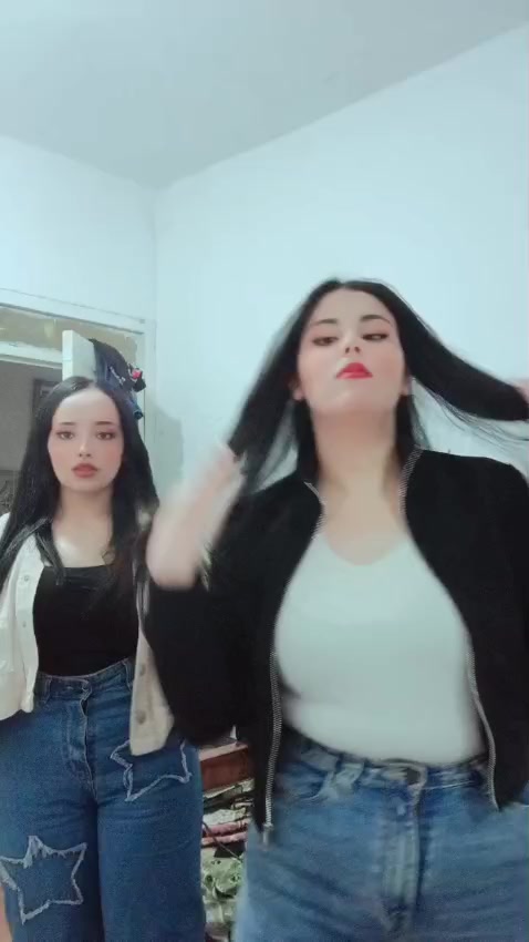 @🦩