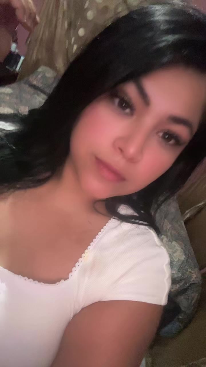 @Alejandra Garza