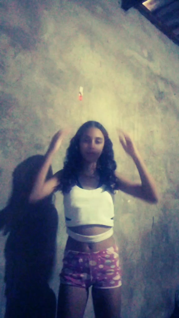 @Camilly Vit&oacute;ria