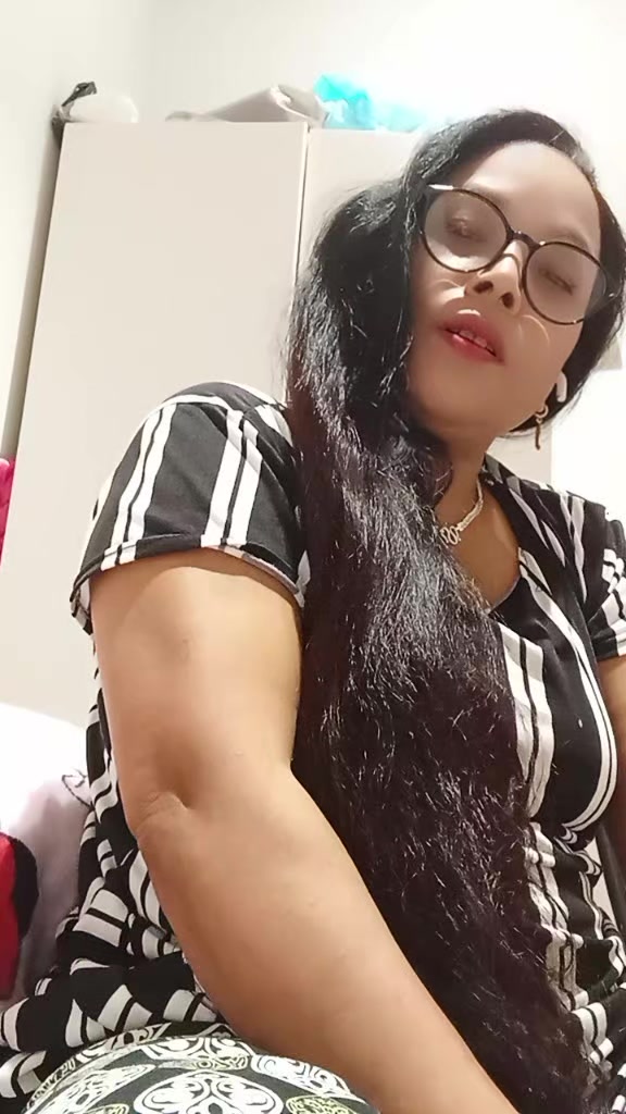 @Suk May Maya