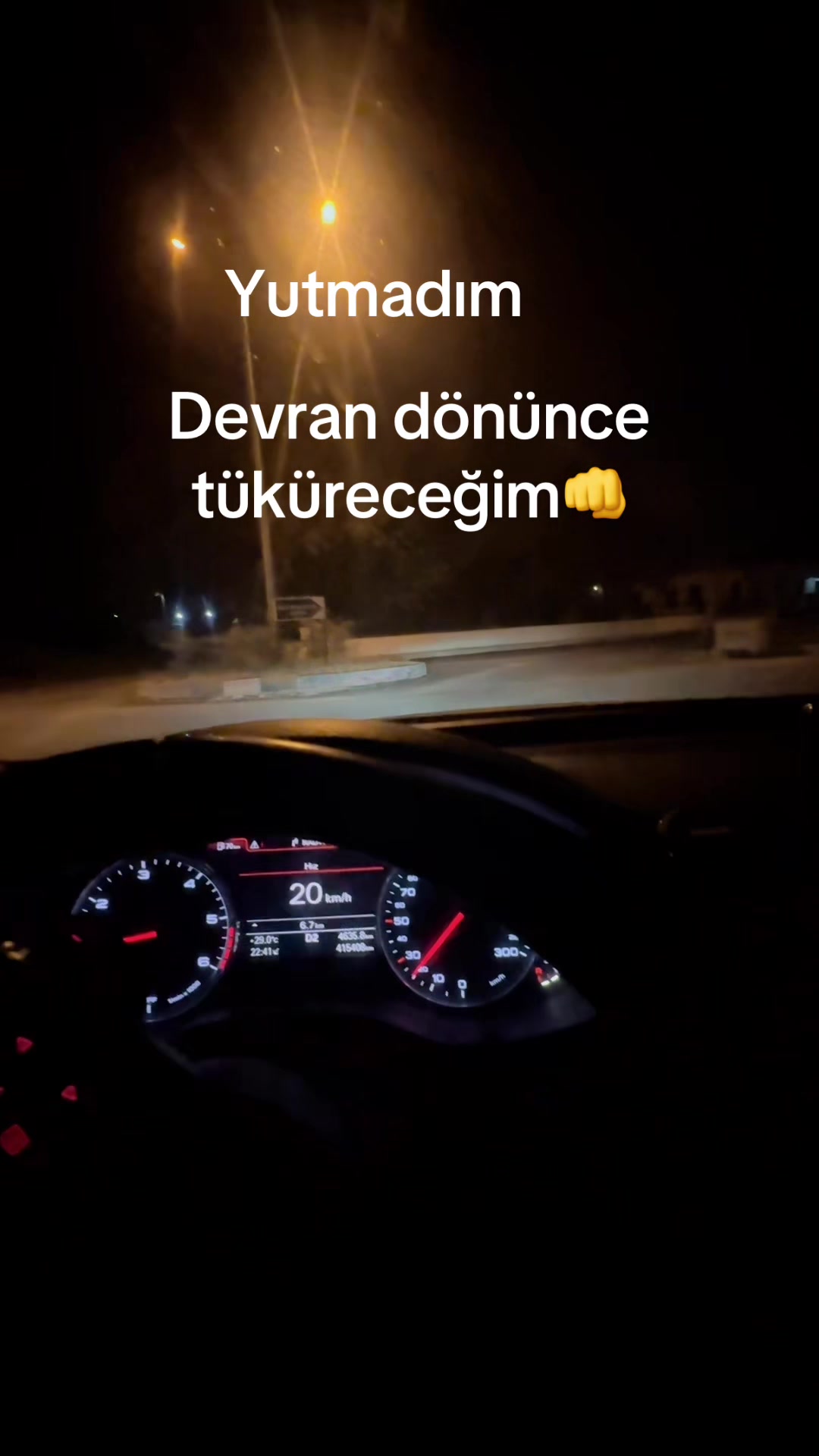 @Burcuözeryavuz