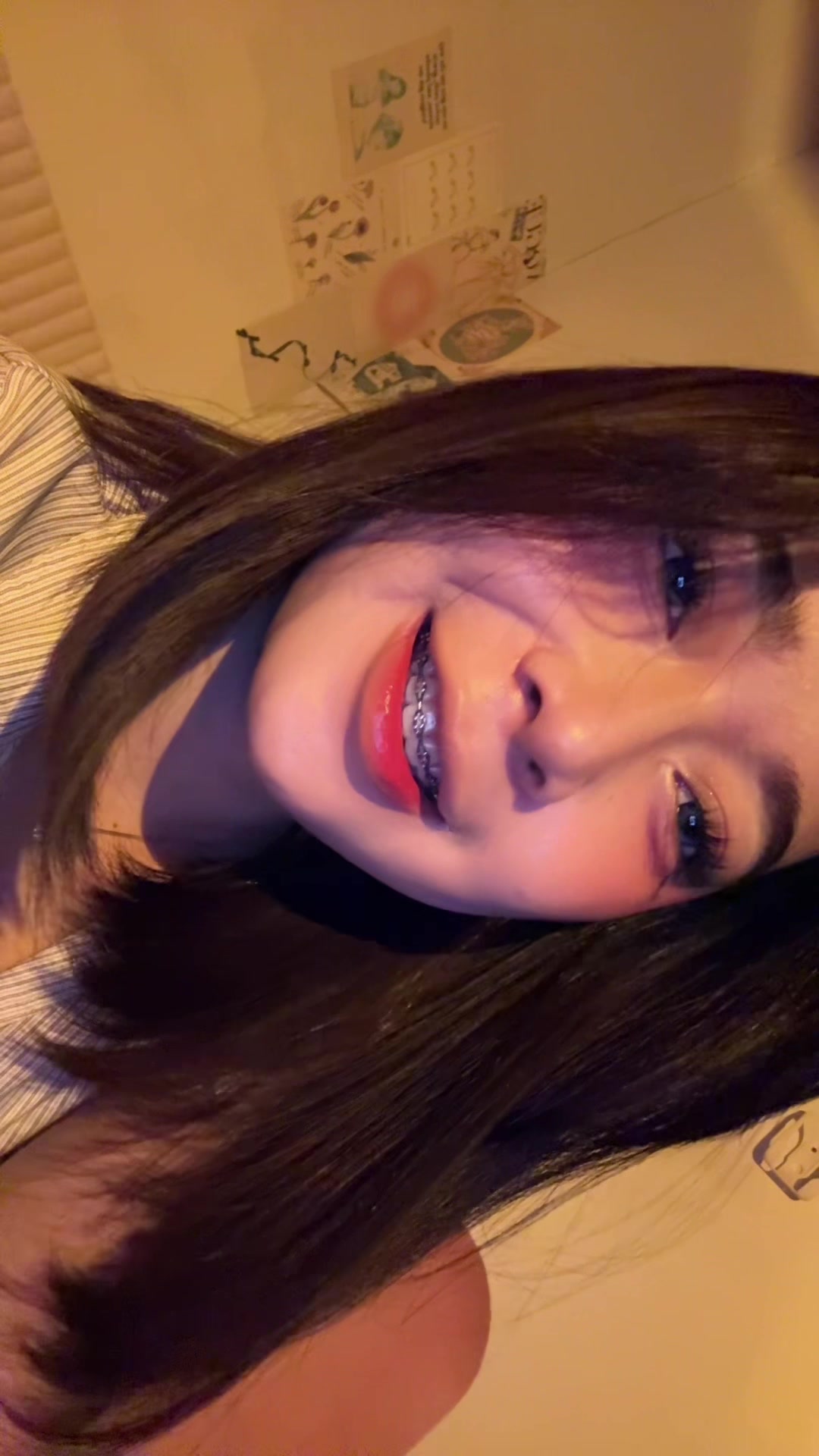 @🦖