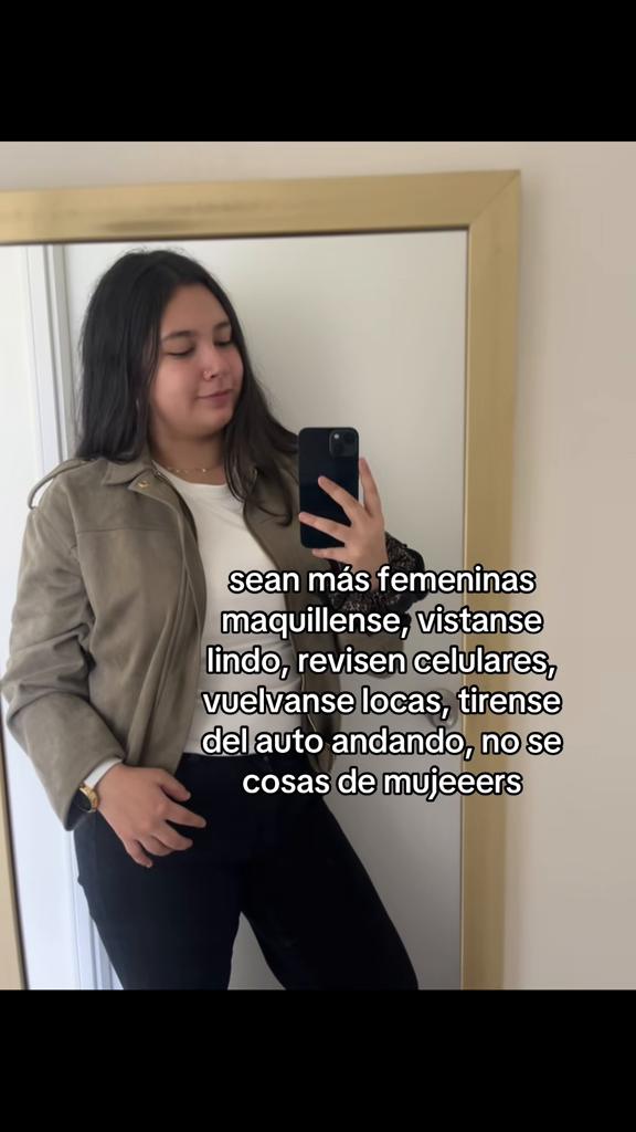 @valeee_rojas