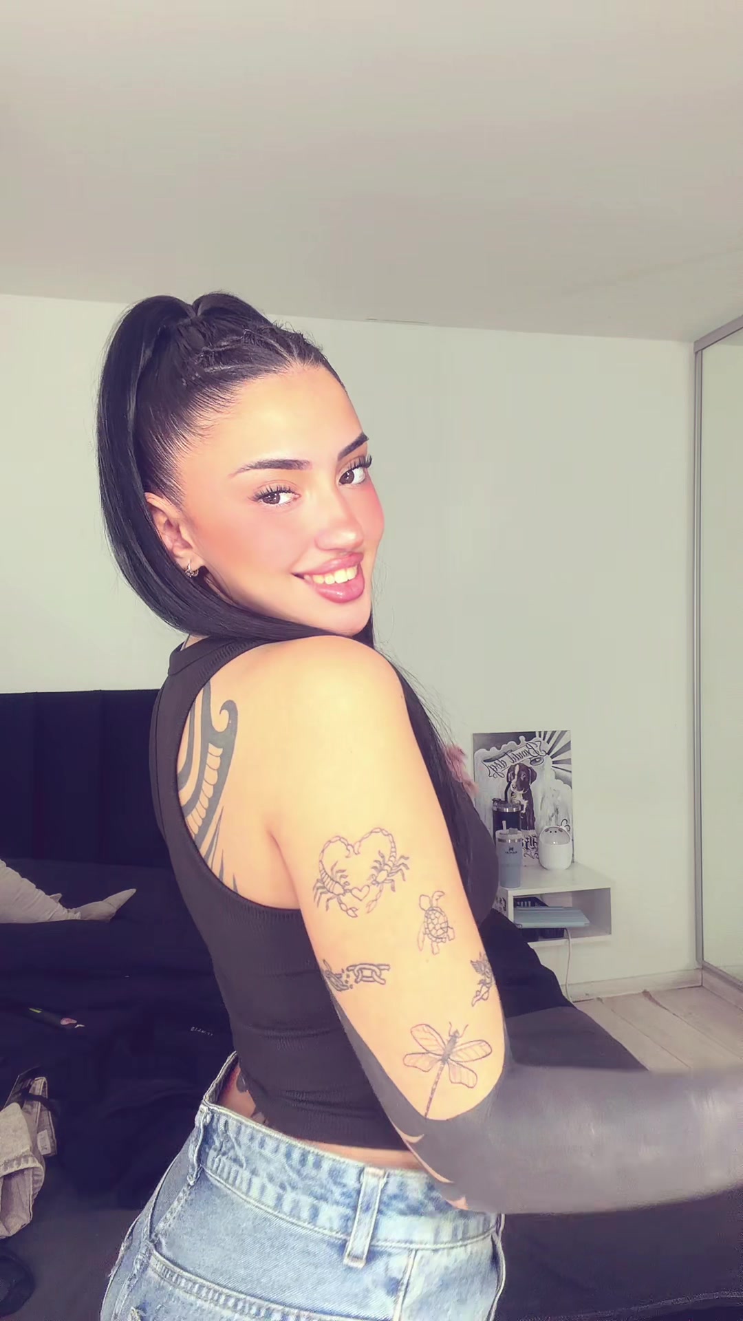 @Mia Rezanowicz 👸🏻