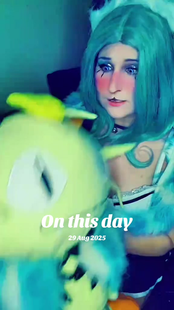 @stinafoxy