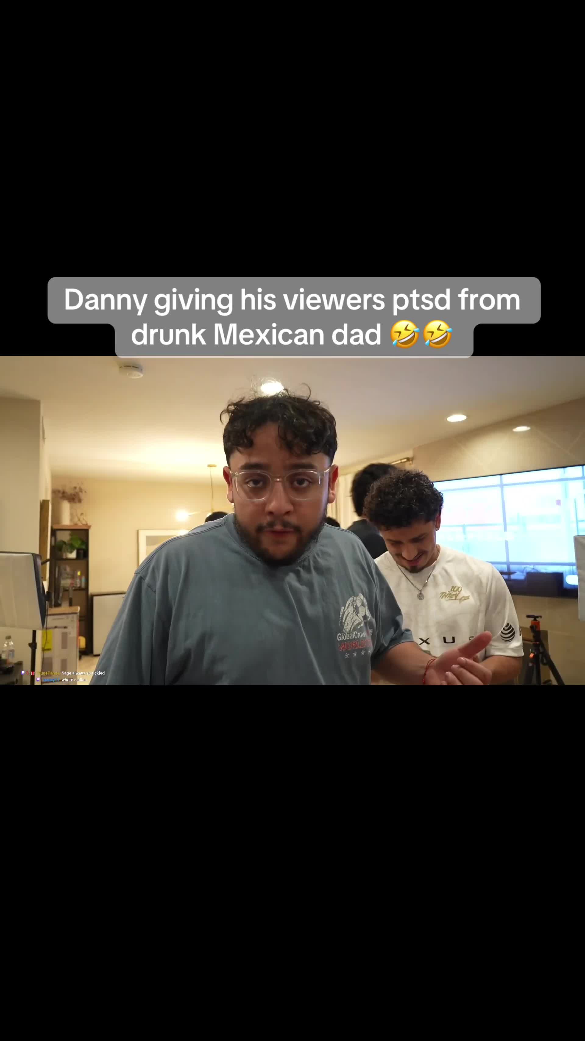 @🥳