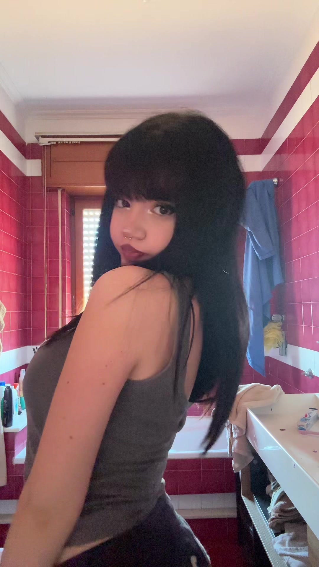 @️