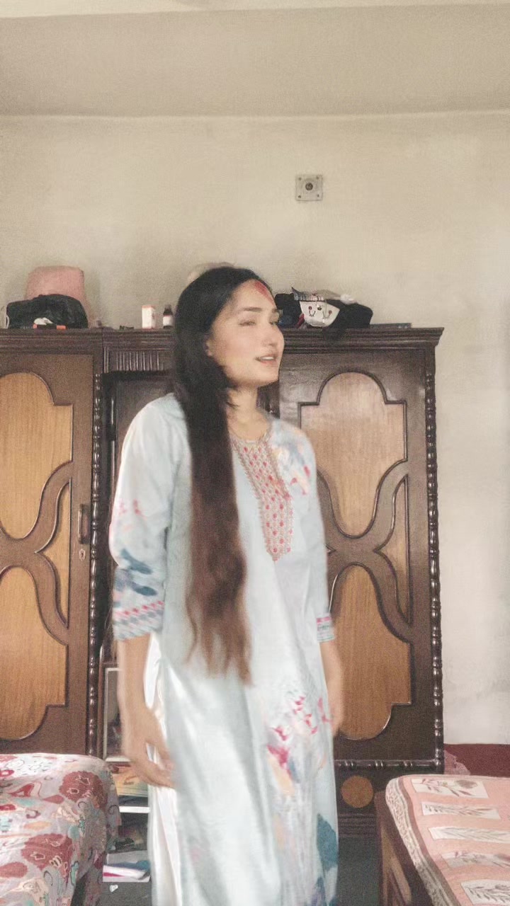@अनुजा ᥫ᭡