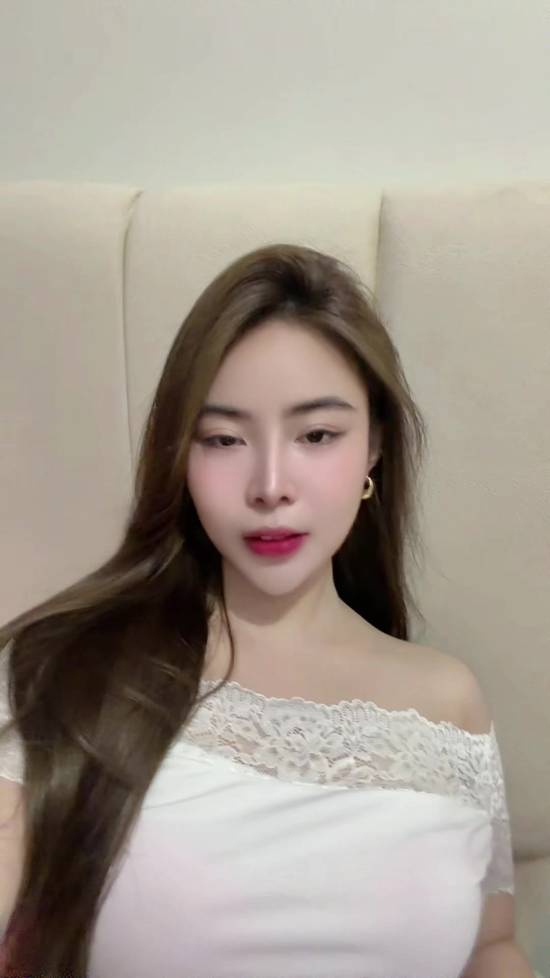 @nikkie_sy