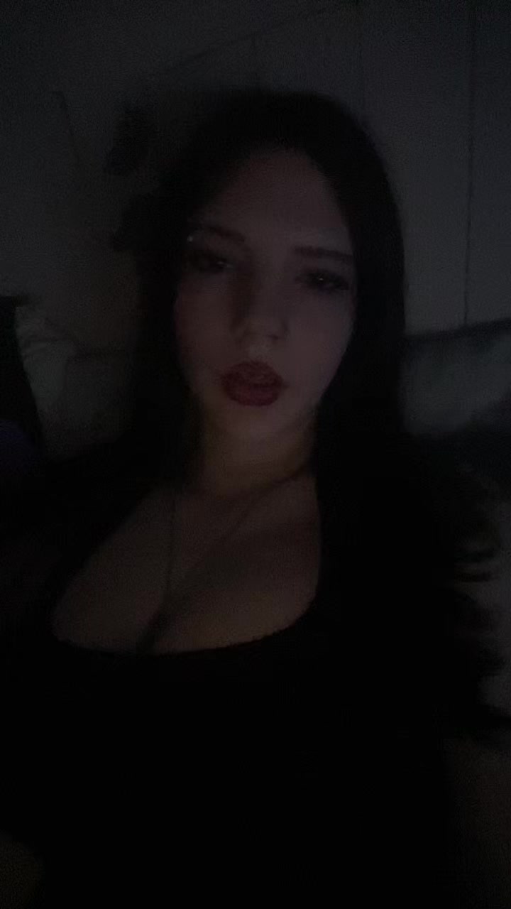 @🦄