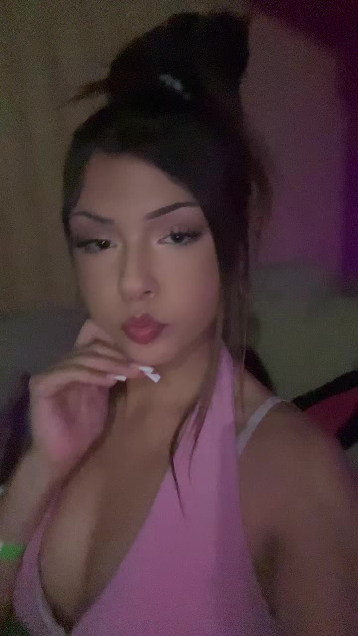 @victoria🧁😻💄