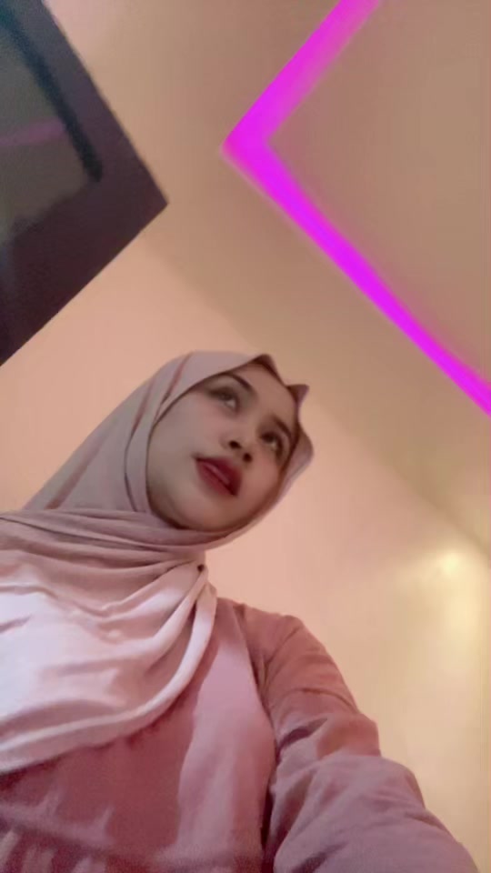 @Lutpi.