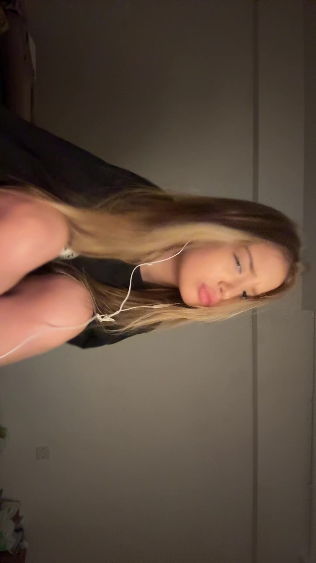 @alisa