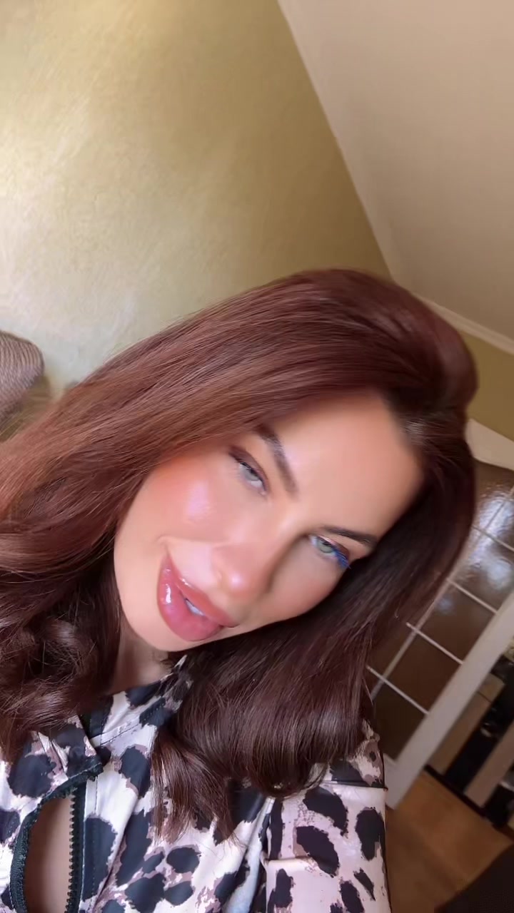 @Юльчик