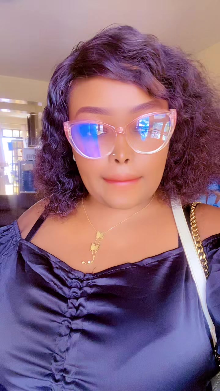 @Chebby Achieng🇰🇪